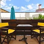 Apartmán Stylish Flat With Pool Access And Fully Equipped Spaces *